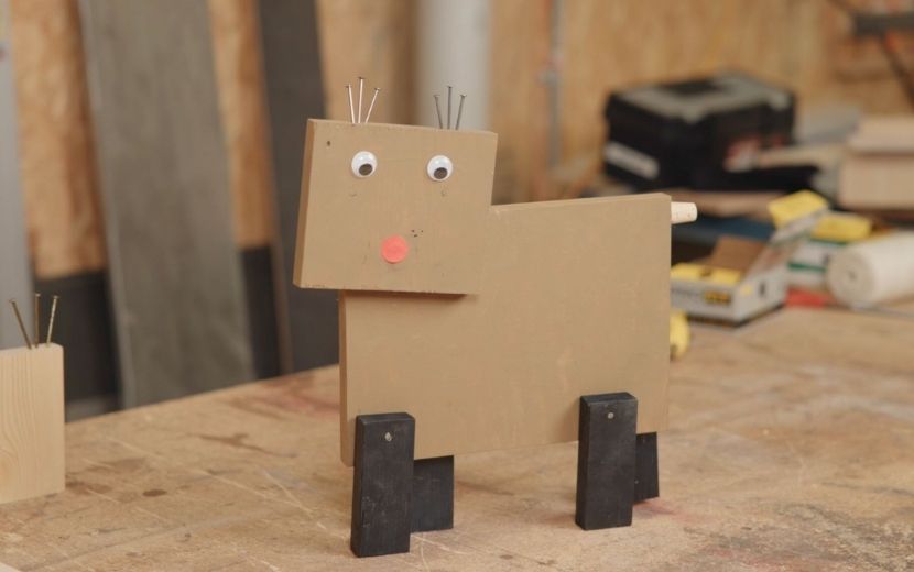 Reindeer (1) wooden reindeer kids craft